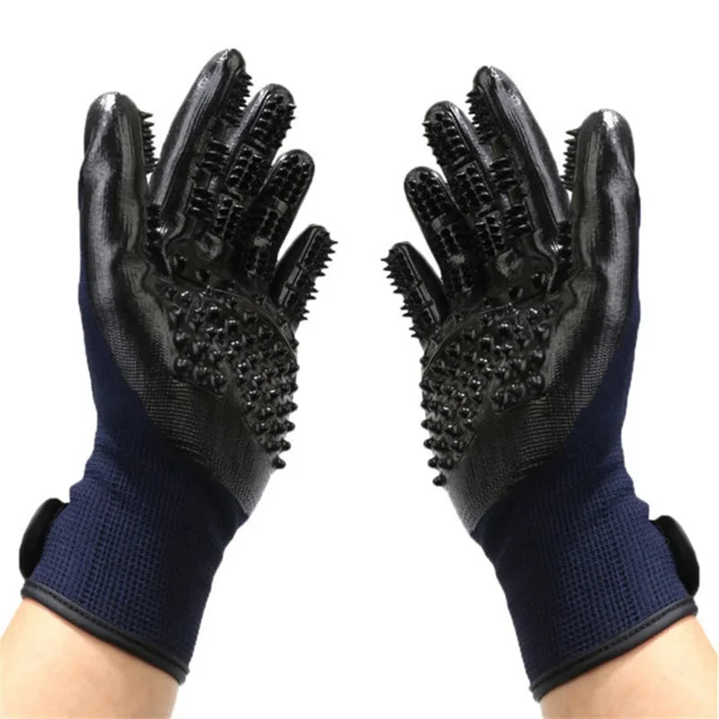 PawEase Grooming Glove, Back